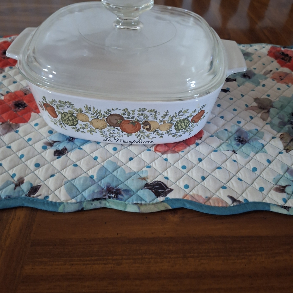 2 Quart Spice Of Life  Corningware Casserole Dish